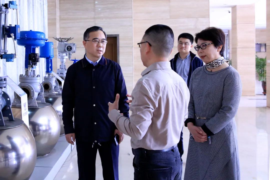 嘉定区委常委、组织部部长姚卫华莅临上海沪工阀门厂开展走访调研工作 嘉定区委常委、组织部部长姚卫华莅临上海沪工阀门厂开展走访调研工作