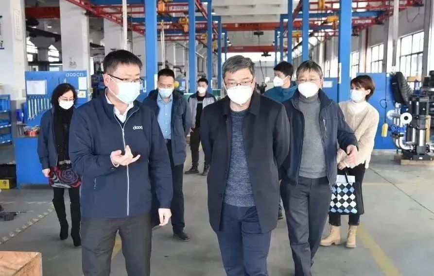 青浦区副区长金俊峰一行莅临杜科泵业走访调研 青浦区副区长金俊峰一行莅临杜科泵业走访调研