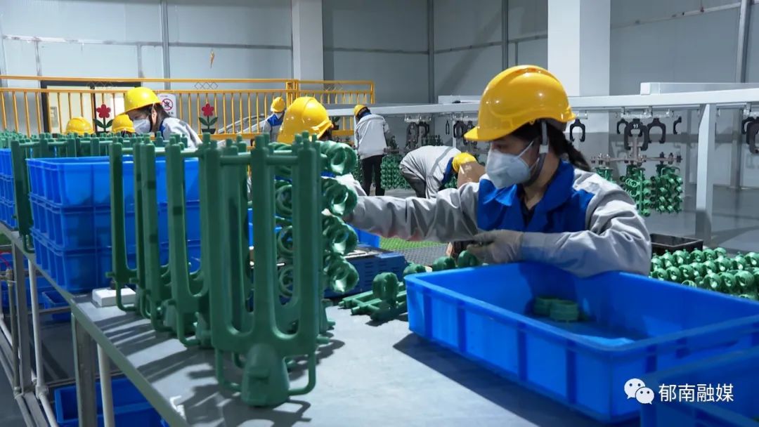 联塑阀门2023年总销售目标约为2.5亿元，计划同比增长60%