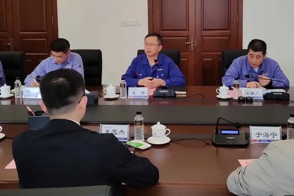 哈電電機與哈工大探討合作新模式