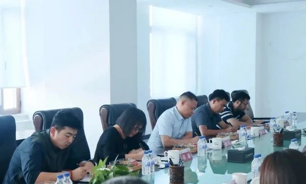 航天科技集团领导来访建龙哈轴交流指导 航天科技集团领导来访建龙哈轴交流指导
