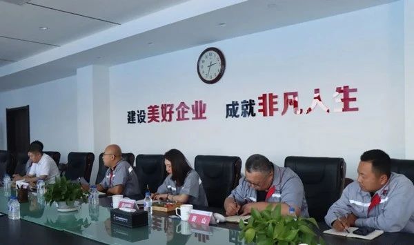 航天科技集团领导来访建龙哈轴交流指导 航天科技集团领导来访建龙哈轴交流指导