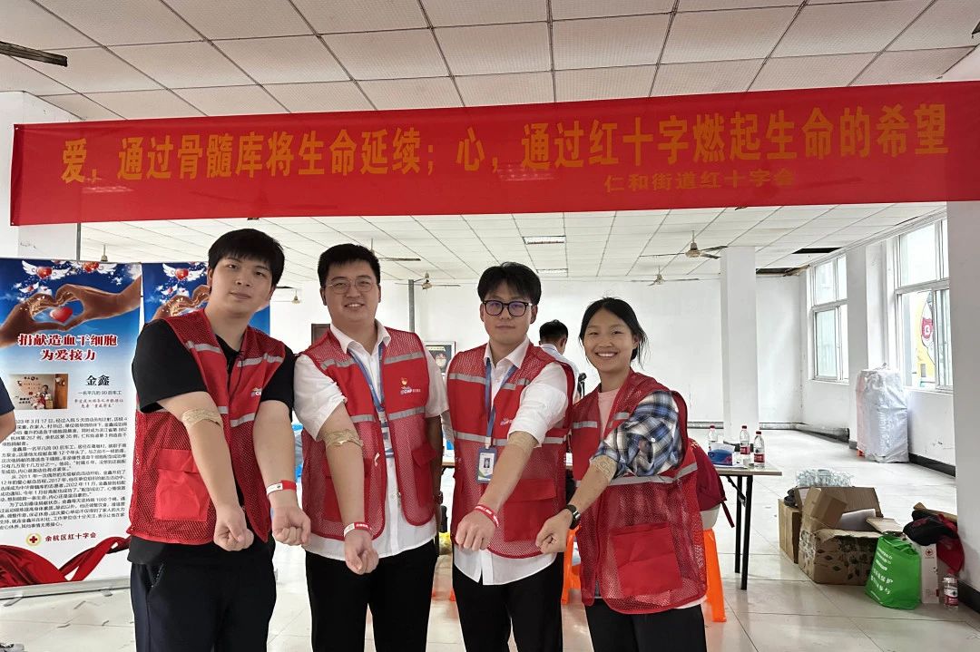 南方泵業(yè)參加秋季無償獻血活動