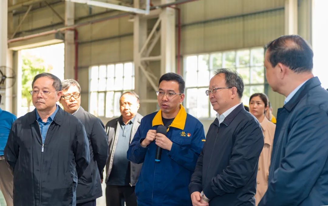 山西省政协副主席李晓波一行莅临合锻智能考察 山西省政协副主席李晓波一行莅临合锻智能考察