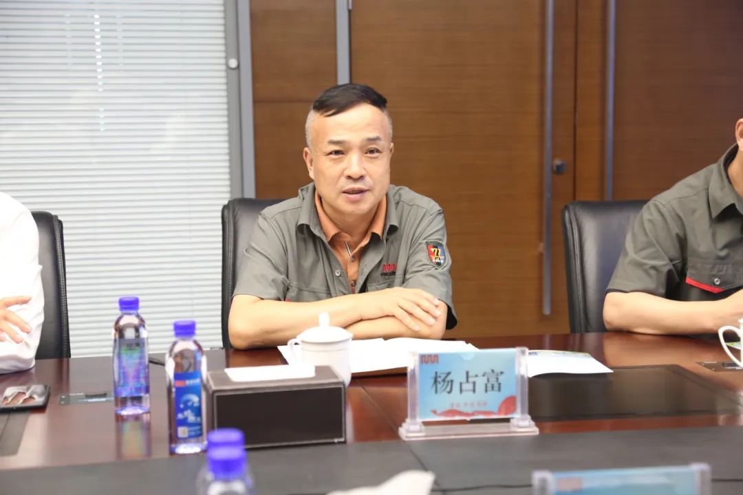 中石化宁夏石油公司与吴忠仪表签署战略合作协议 中石化宁夏石油公司与吴忠仪表签署战略合作协议