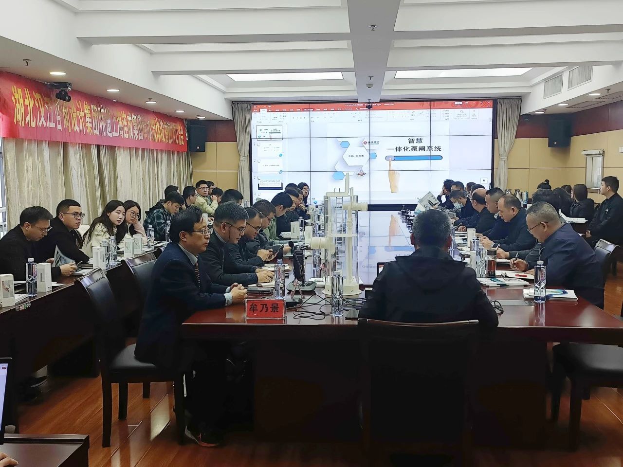 连成集团:聚焦最新技术,创新成就未来 连成集团:聚焦最新技术,创新成就未来