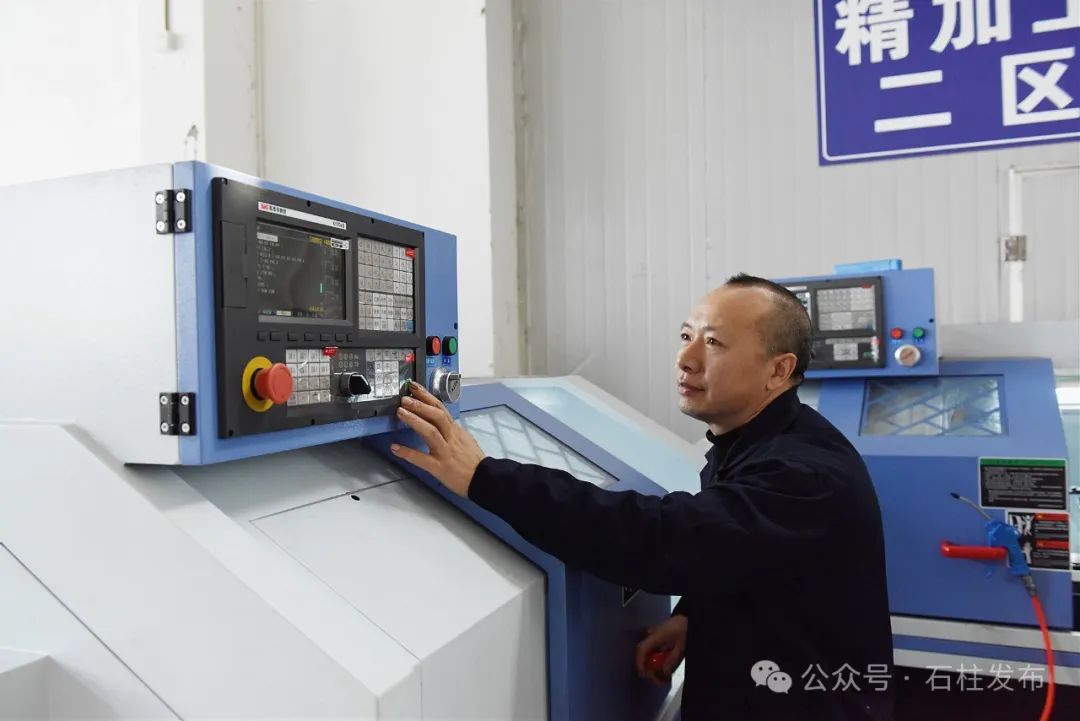 延长石油永坪炼油厂完成160台安全阀校验工作 延长石油永坪炼油厂完成160台安全阀校验工作