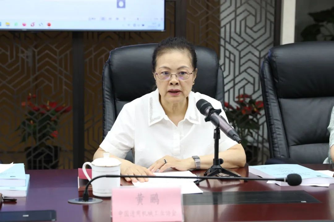 上海阿波罗机械“标准化华龙一号(RCV)上充泵”产品顺利通过鉴定 上海阿波罗机械“标准化华龙一号(RCV)上充泵”产品顺利通过鉴定