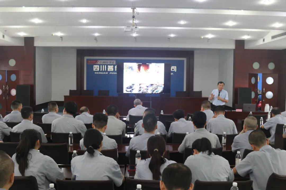 宁江机床公司举办关于提升管理质量的培训 宁江机床公司举办关于提升管理质量的培训