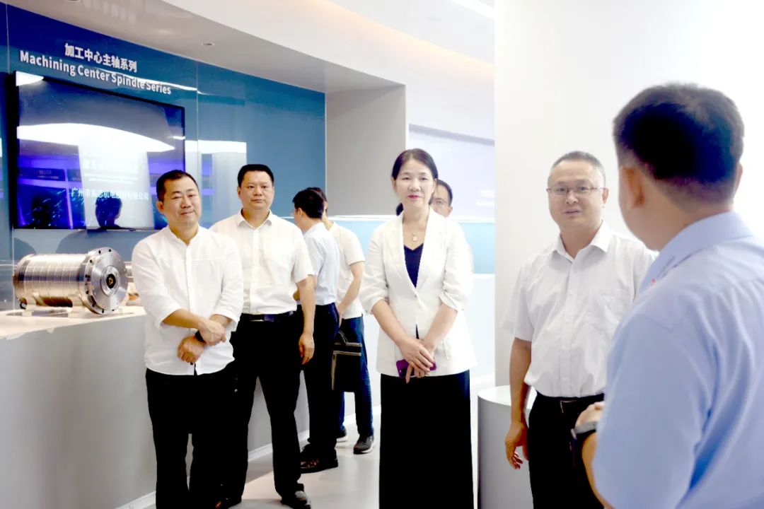黄埔区委常委、区委统战部部长肖春辉带队到昊志机电禾丰智能制造产业园调研 黄埔区委常委、区委统战部部长肖春辉带队到昊志机电禾丰智能制造产业园调研