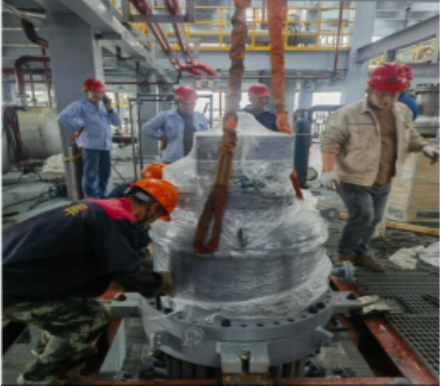 上海浦东汉威阀门有限公司再次成功交付高性能“24通旋转阀” 上海浦东汉威阀门有限公司再次成功交付高性能“24通旋转阀”