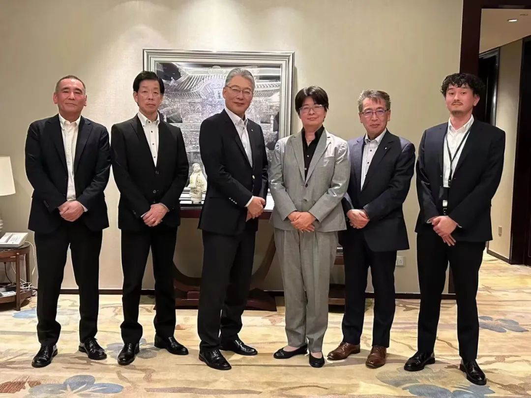 横河电机高层与日本驻重庆总领事共话合作新篇章 横河电机高层与日本驻重庆总领事共话合作新篇章