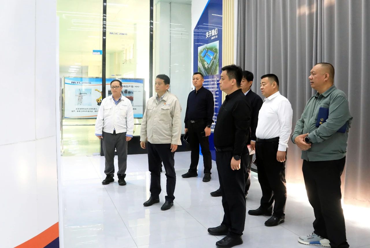 邢台市领导来洛轴集团公司走访 邢台市领导来洛轴集团公司走访