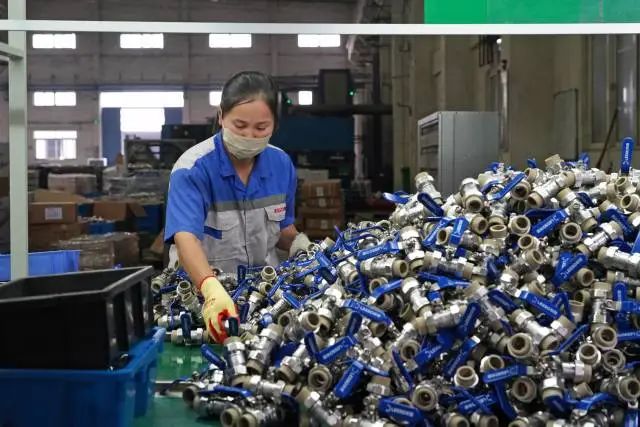 繁忙景象!广东联塑阀门2024年产值和营收整体比2023年略有增长 繁忙景象!广东联塑阀门2024年产值和营收整体比2023年略有增长