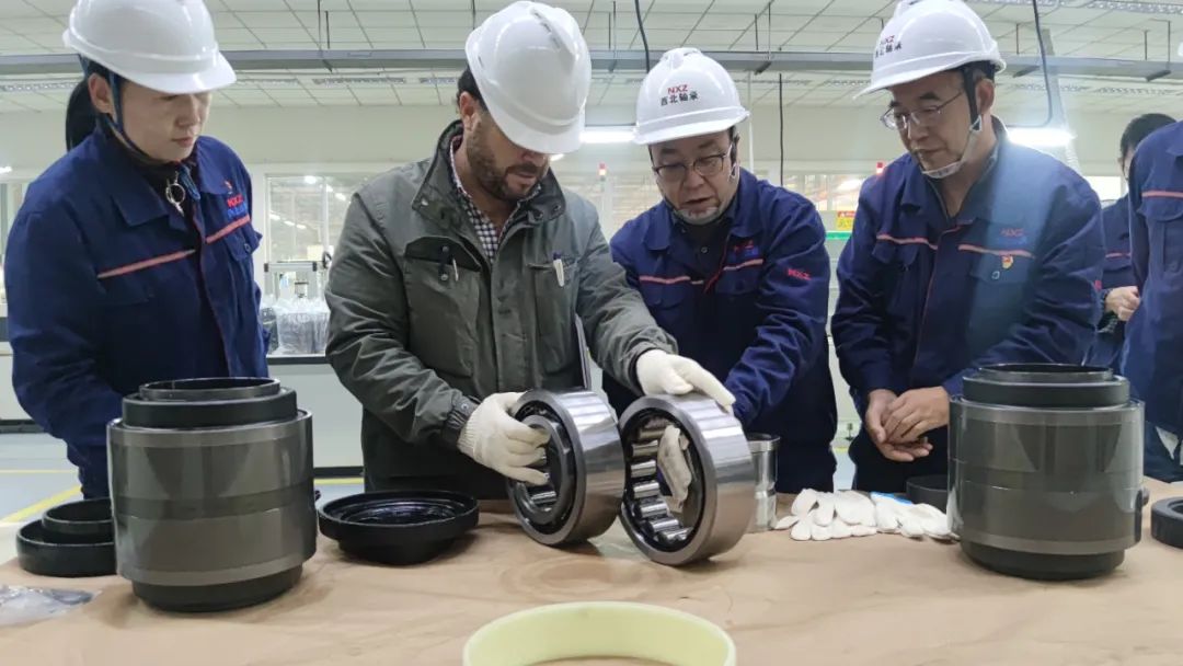 欧洲客户来访西北轴承有限公司交流工作 欧洲客户来访西北轴承有限公司交流工作