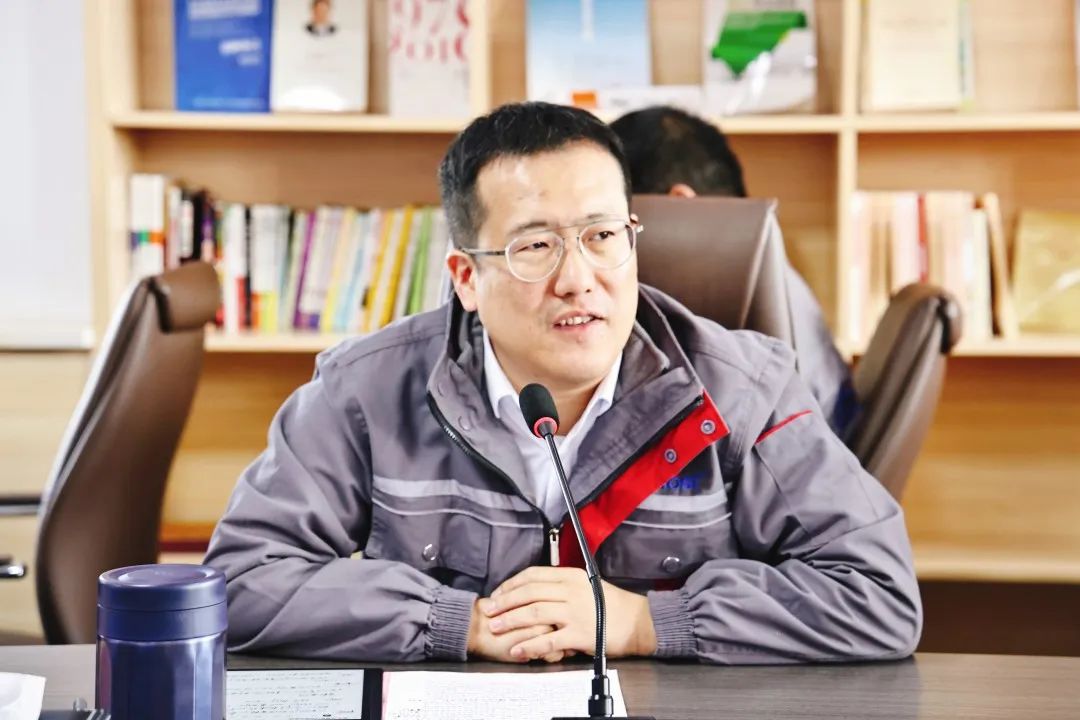 艾坦姆召开“决战十二月,整装再出发”暨精益管理执行力培训大会 艾坦姆召开“决战十二月,整装再出发”暨精益管理执行力培训大会
