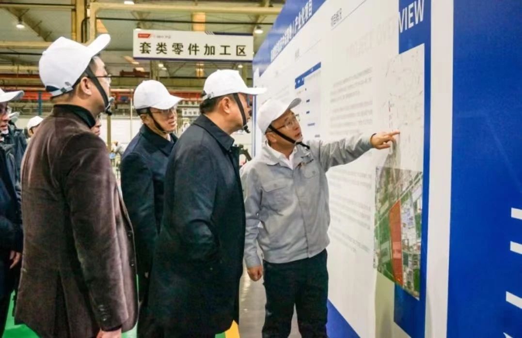 通用技术集团崔志成一行赴普什宁江机床调研交流 通用技术集团崔志成一行赴普什宁江机床调研交流