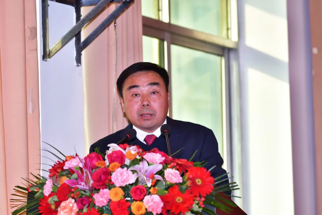 飞龙股份公司隆重召开2025年工作会议 飞龙股份公司隆重召开2025年工作会议