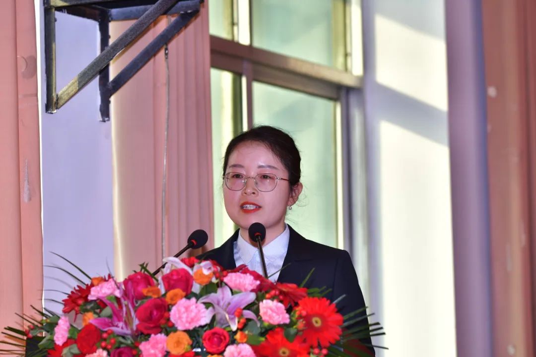 飞龙股份公司隆重召开2025年工作会议 飞龙股份公司隆重召开2025年工作会议