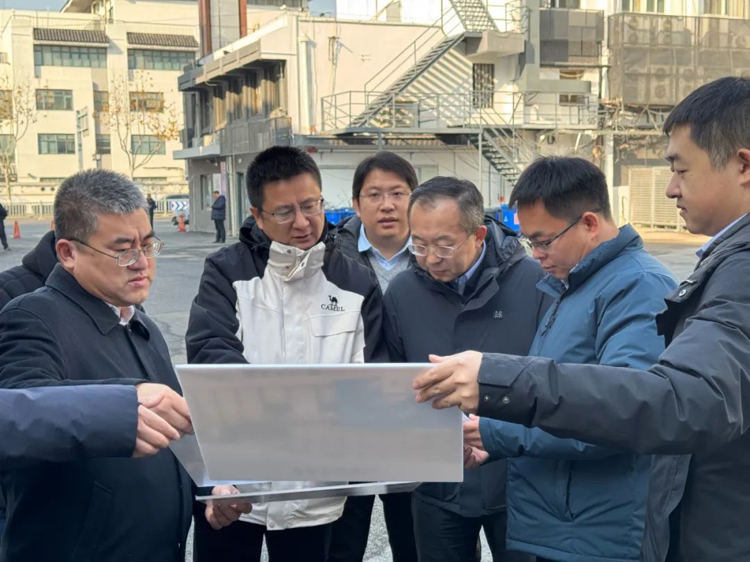 中国宝原党委书记、董事长李雄飞一行调研中核苏阀 中国宝原党委书记、董事长李雄飞一行调研中核苏阀