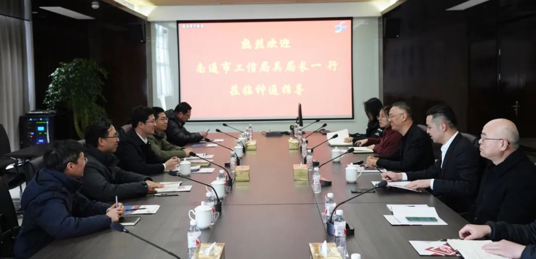 座谈会现场 座谈会现场