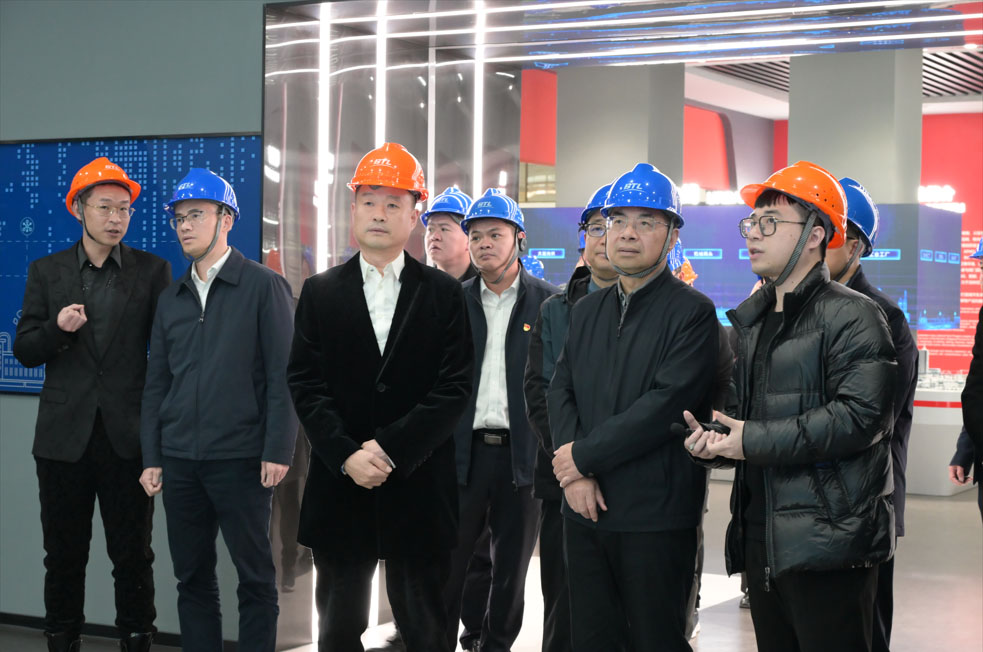 浙江省发改委领导调研伯特利公司 点赞智能制造与数字化转型成果 浙江省发改委领导调研伯特利公司 点赞智能制造与数字化转型成果