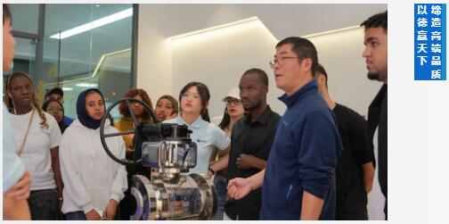 参观缔德展厅和TRBV车间 参观缔德展厅和TRBV车间