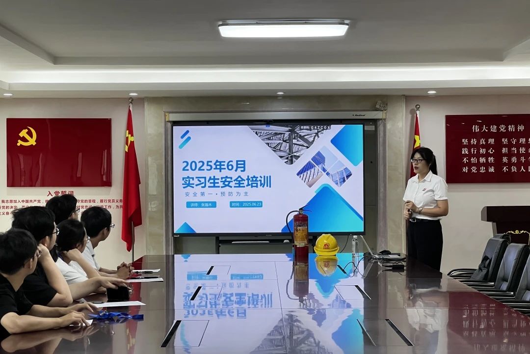清华大学航天航空学院同学走进昕恒泵业开展生产实习 清华大学航天航空学院同学走进昕恒泵业开展生产实习