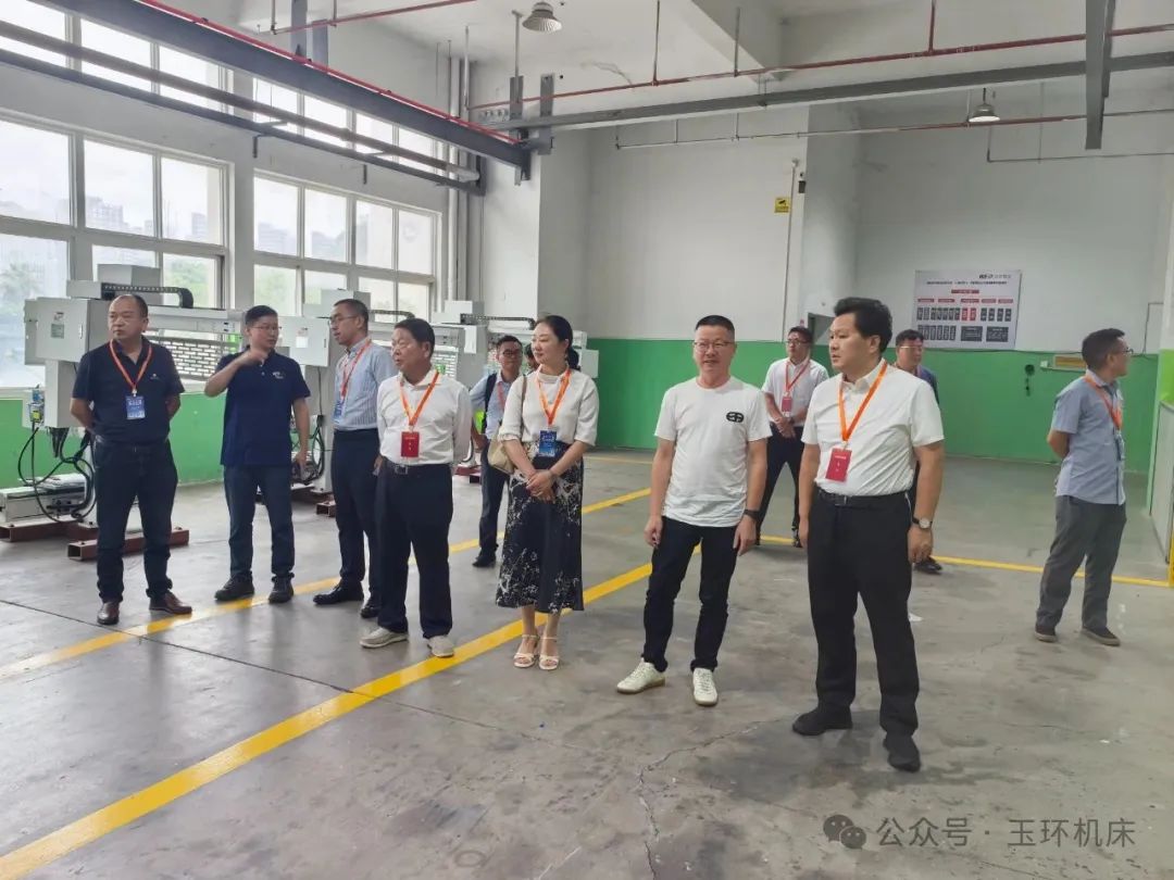 重庆永川经信委领导考察调研玉环机床产业 重庆永川经信委领导考察调研玉环机床产业
