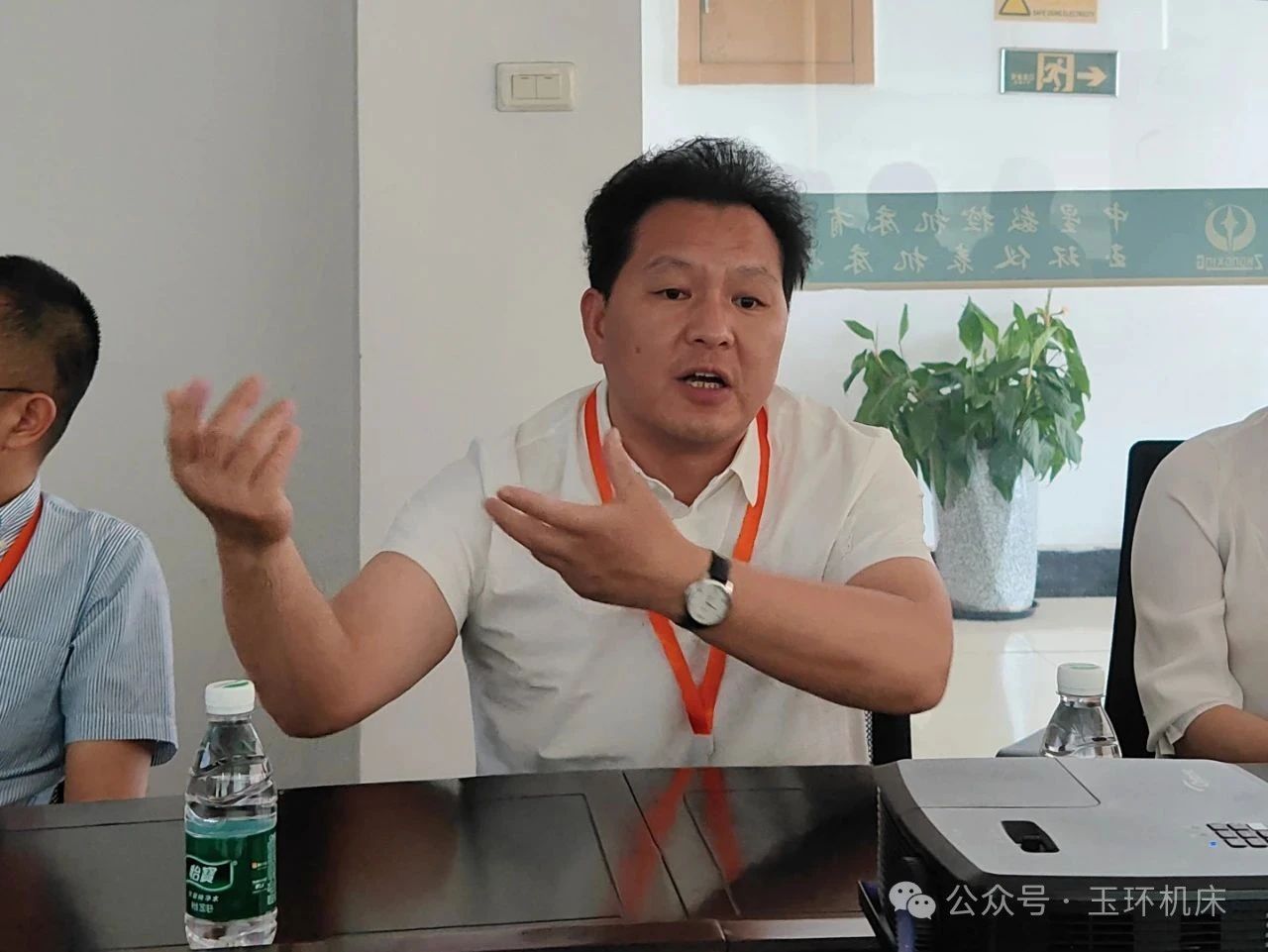 重庆永川经信委领导考察调研玉环机床产业 重庆永川经信委领导考察调研玉环机床产业