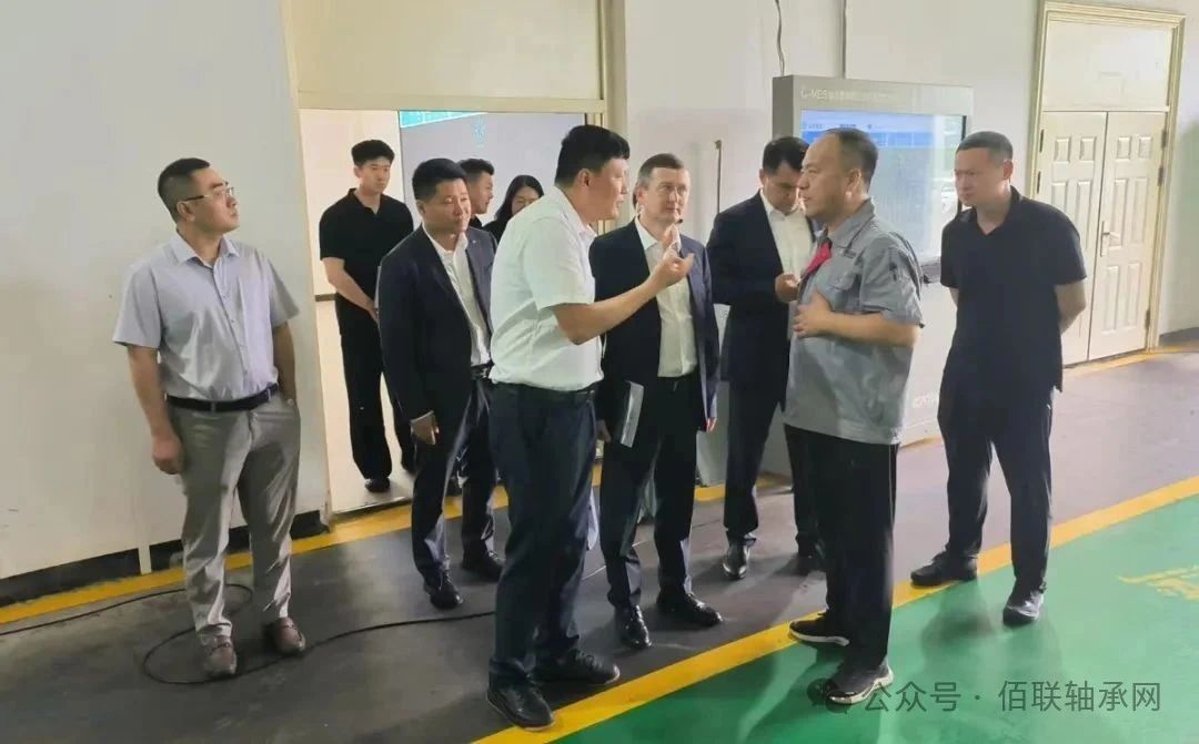 俄罗斯卡玛兹集团到访建龙哈轴,共探合作新契机 俄罗斯卡玛兹集团到访建龙哈轴,共探合作新契机