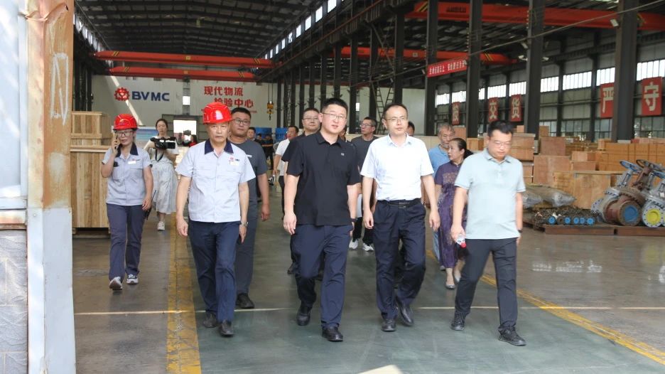中国铸造协会杨程坤一行莅临北阀总厂股份邯郸生产基地考察交流 中国铸造协会杨程坤一行莅临北阀总厂股份邯郸生产基地考察交流